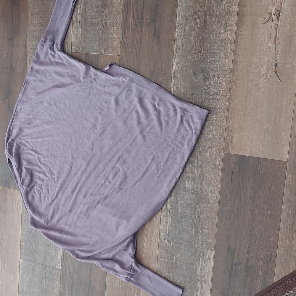 Suzy‎ Shier sweater